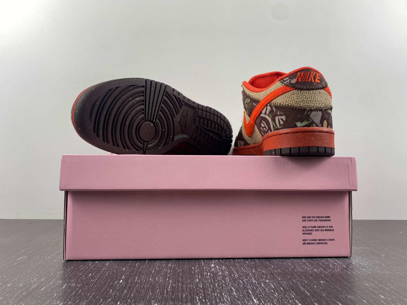 Nike Dunk Low Pro SB 