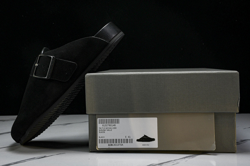 Ba*len*cia*ga Ba*len*cia*ga black ‘sunday’ suede slides