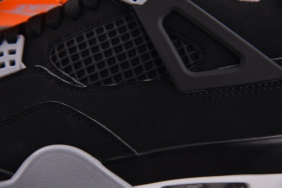 Air Jordan 4 Retro OG 