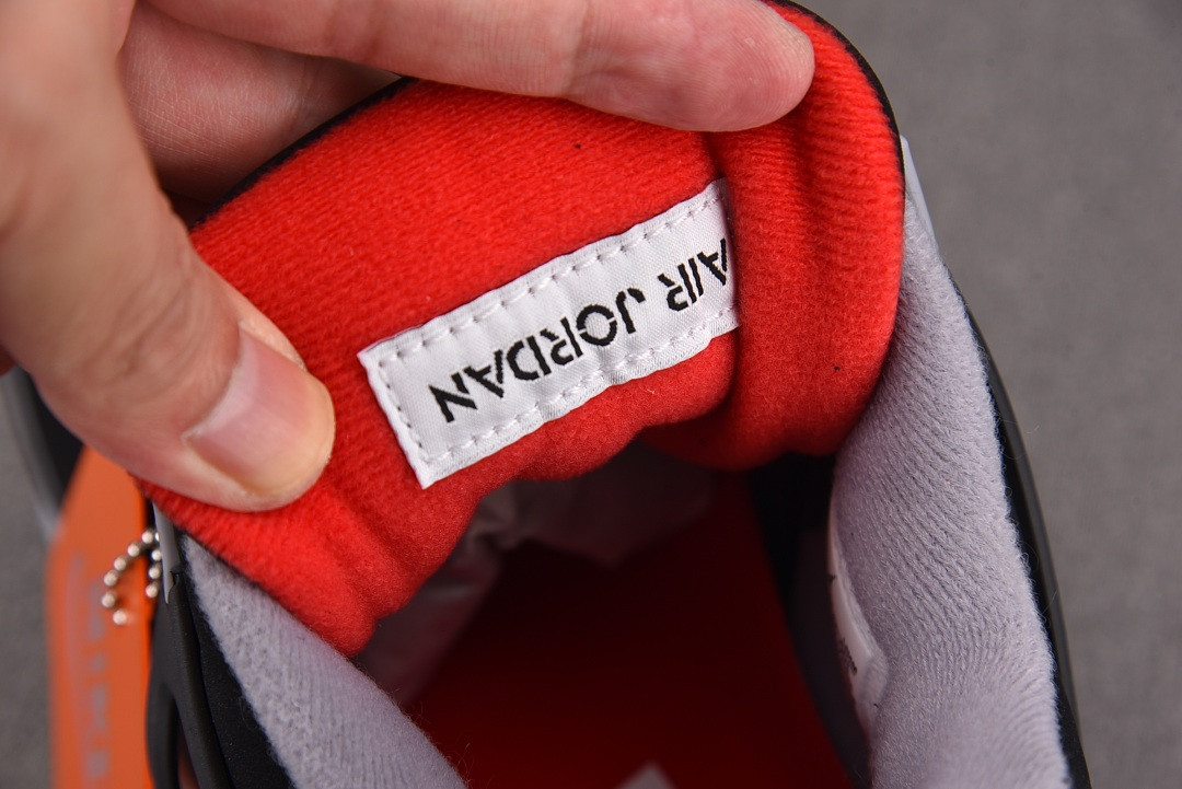 Air Jordan 4 Retro OG 