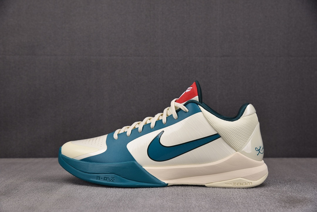 Caitlin Clark Nike Kobe 5 Protro “Coconut Milk” IZ1852-100