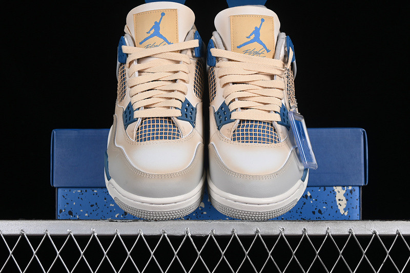 AIR JORDAN 4 RETRO WHITE/MILITARY BLUE-NEUTRAL GREY 308797-105