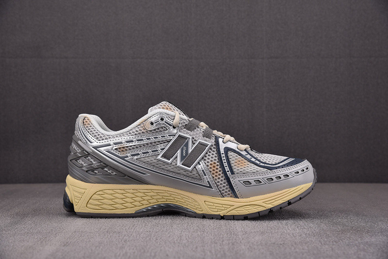 Thisisneverthat X 1906R 