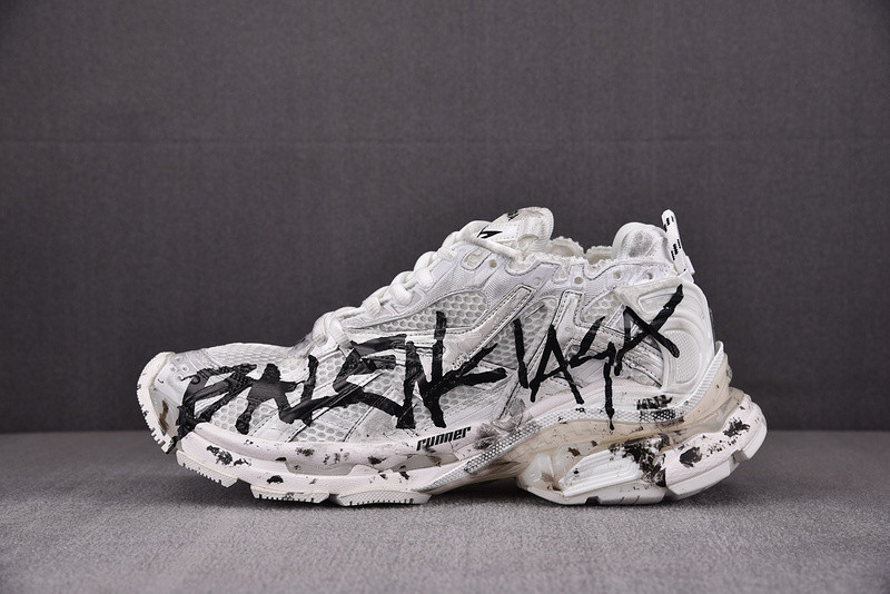 Ba*len*cia*ga runner graffiti 677403 w3ra9 9008