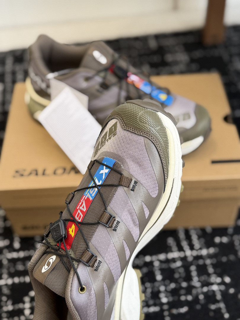 Salomon XT-4 OG Sneakers