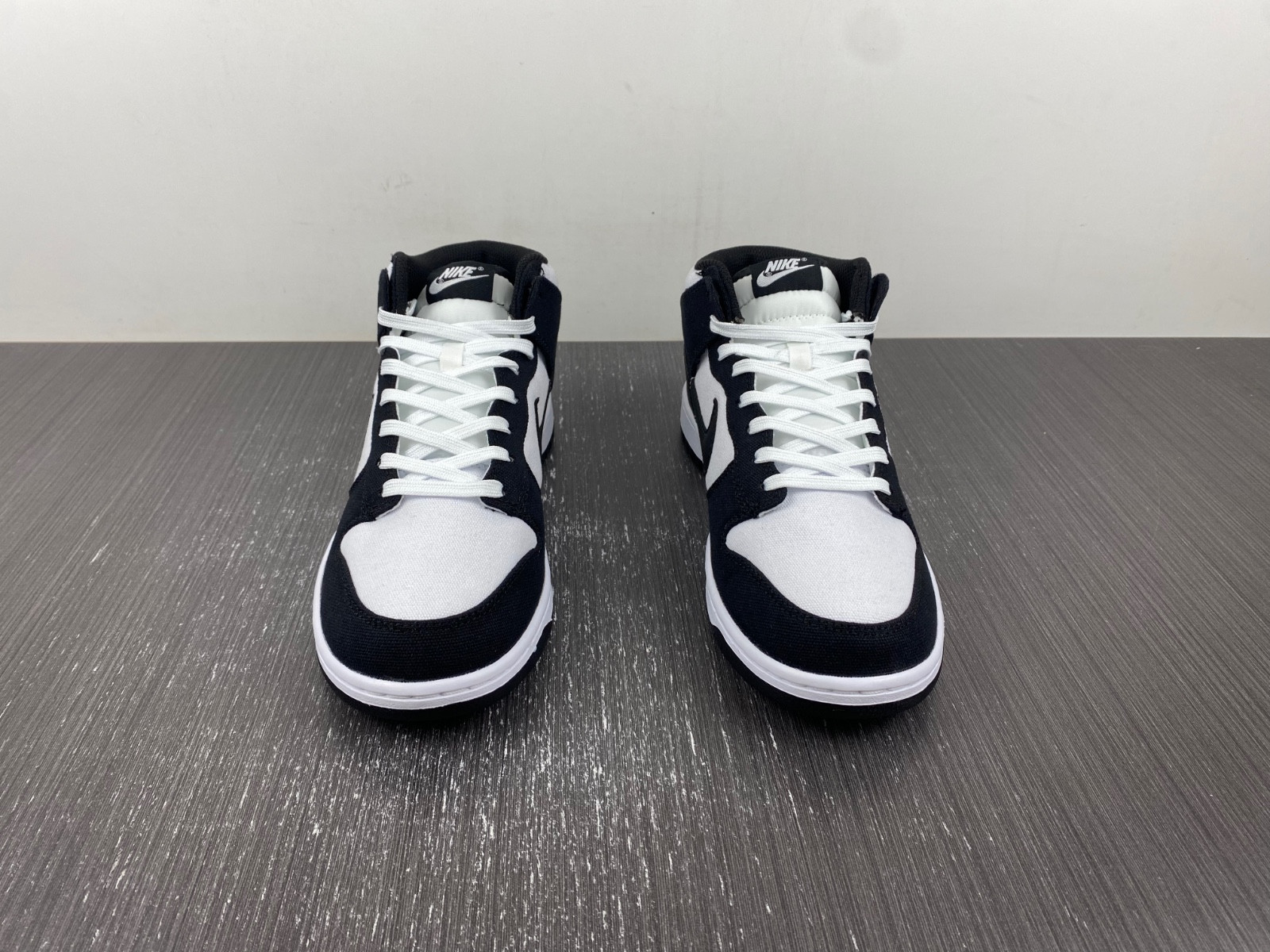 Nike Dunk High SE World Champs DR9512-001