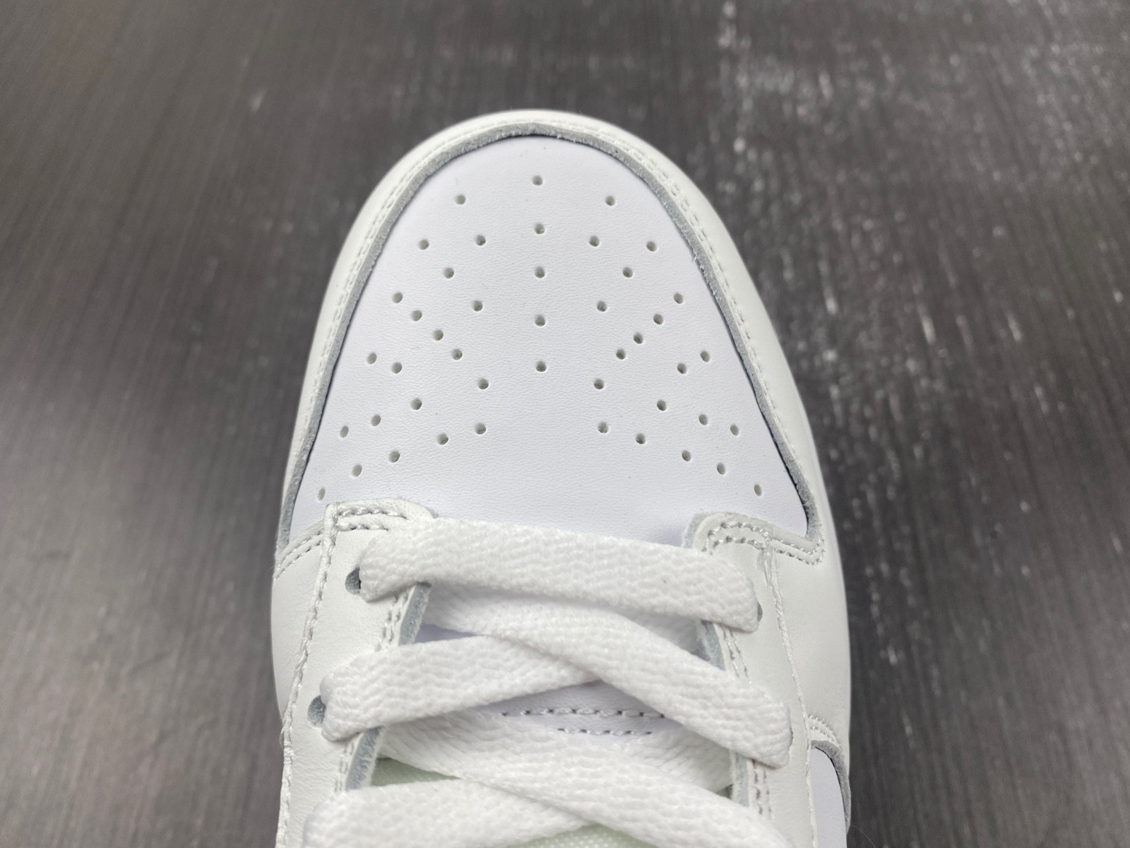 Nike Dunk Low GS White Green Grey FD9911-101