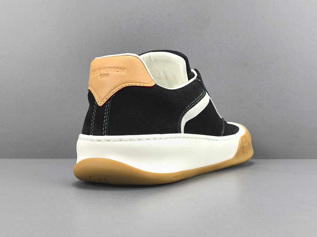 LV Tilted Sneaker (BLACK)