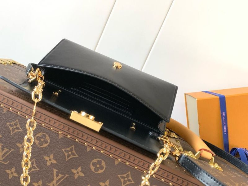 Louis Vuitton Wallet On Chain Capucines
