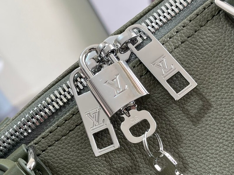 1V Keepall BAG