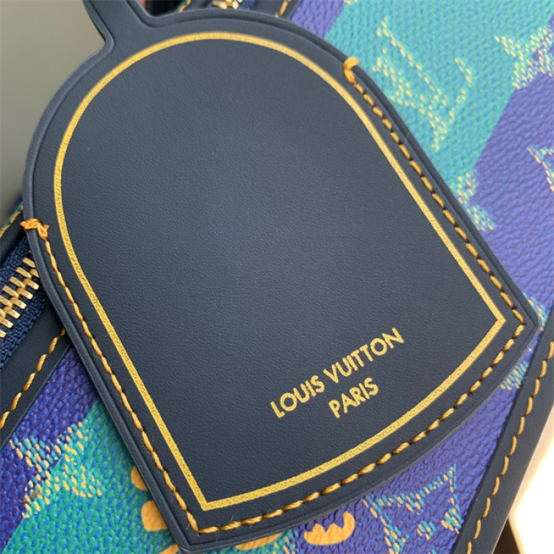 l0vis Vvtt0n locker dopp kit m25902