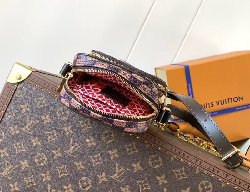LV Amazone Damier Other