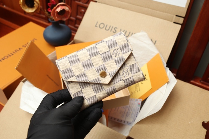 LV Wallet