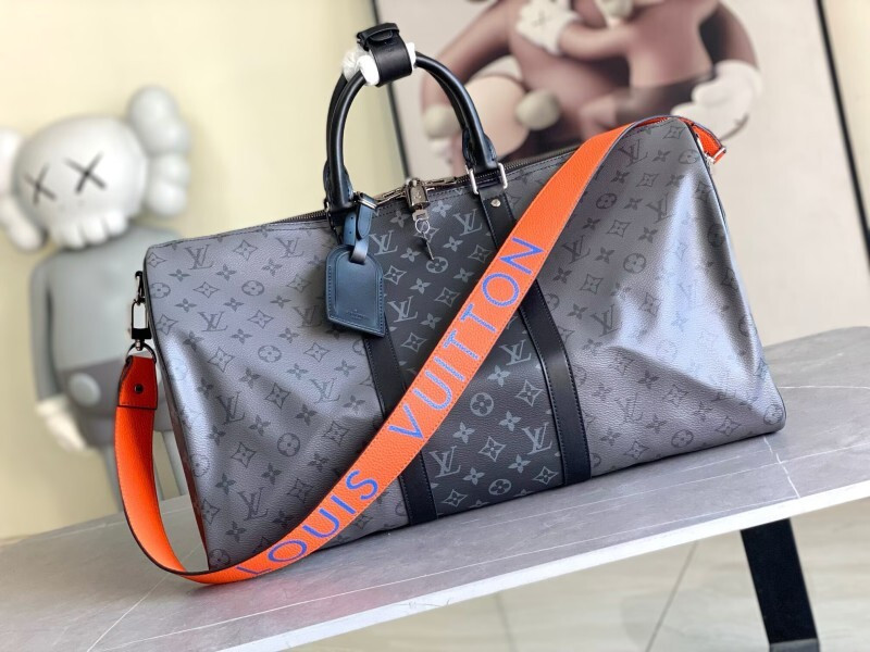 1V Keepall BAG