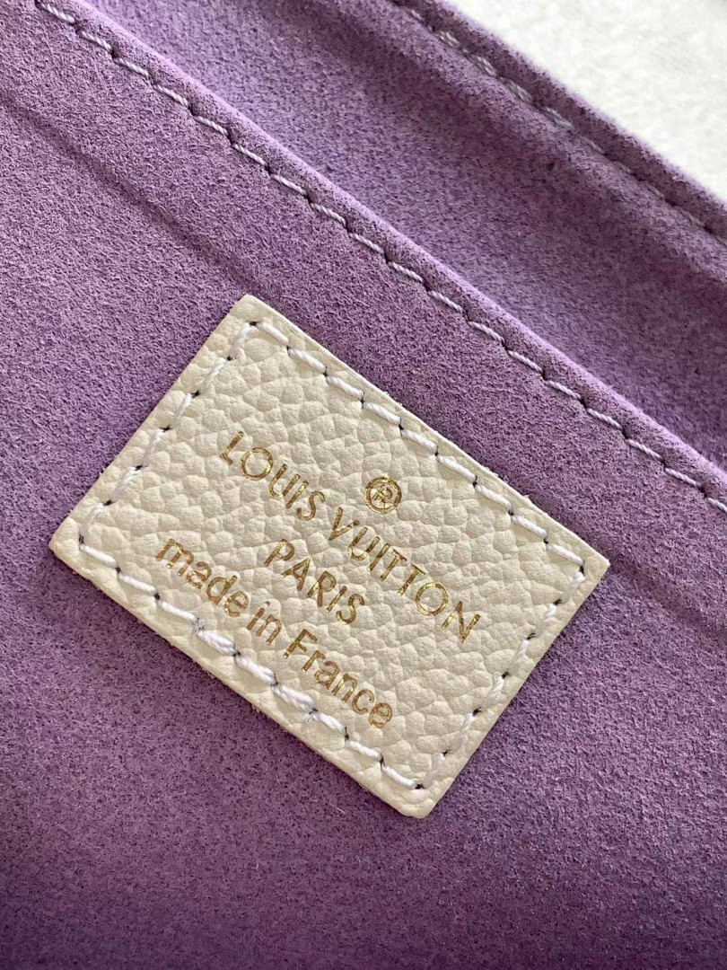 LV FAVORITE Favorite M4583