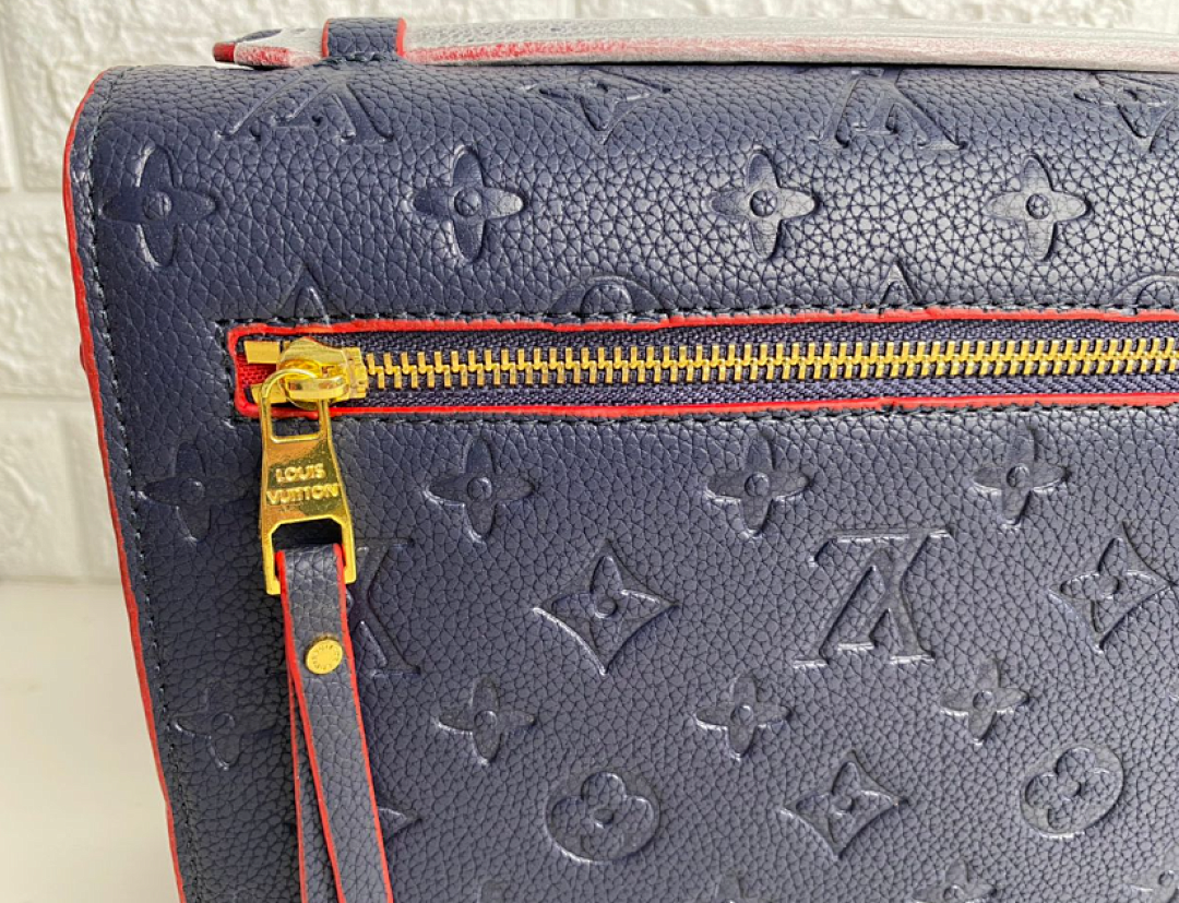 l0vis Vvtt0n monogram canvas pochette metis 25cm navy