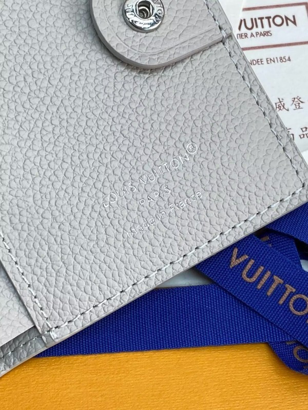 Lisa Wallet Bicolor Monogram Empreinte Leather