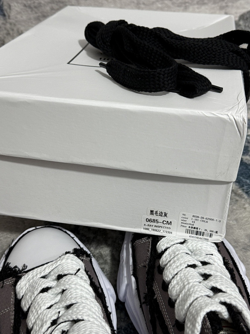 Ma1s0n MIHARA SNEAKERS