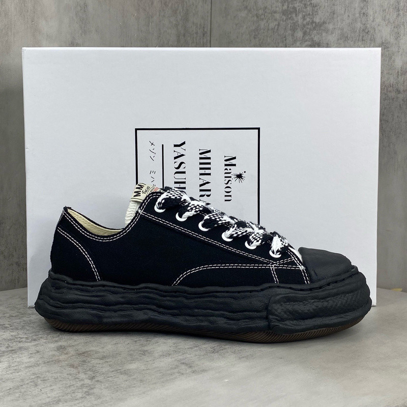 Ma1s0n mihara sneakers