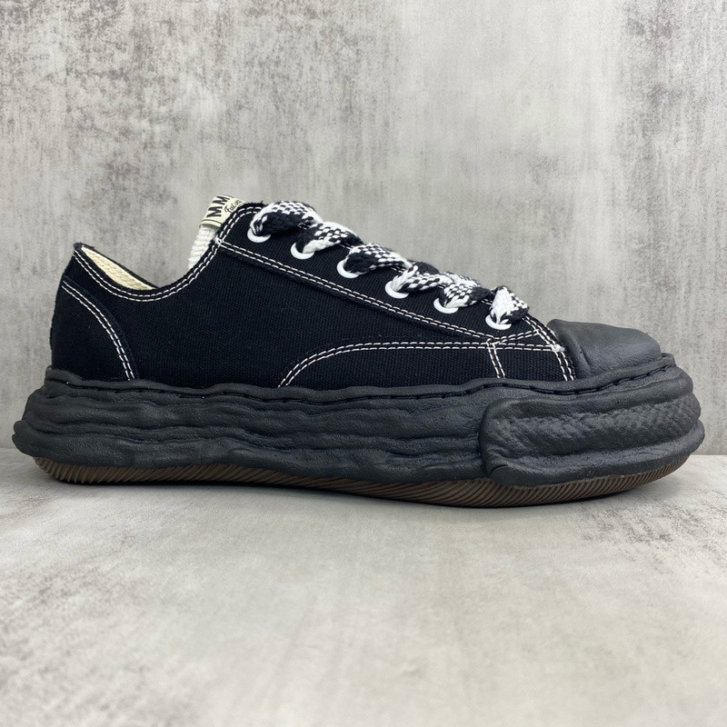 Ma1s0n mihara sneakers