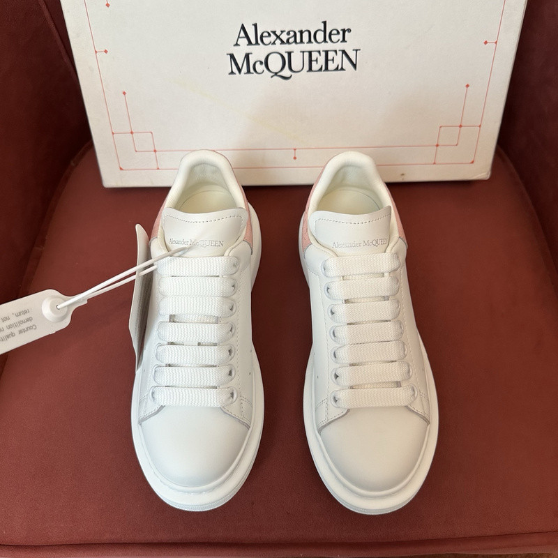 ALEXANDER MCQUEEN SNEAKER