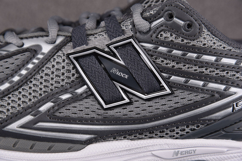 NEW BALANCE 1906R DARK GREY M1906RJS