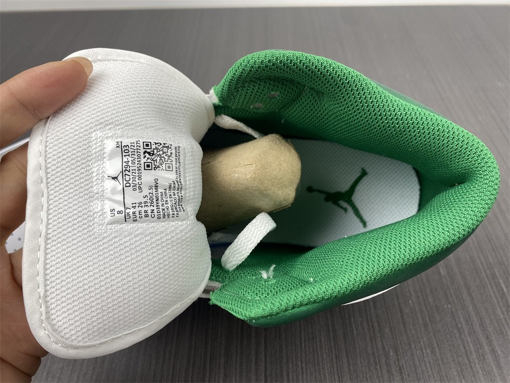 Jordan 1 Mid Grey Green DC7294-103