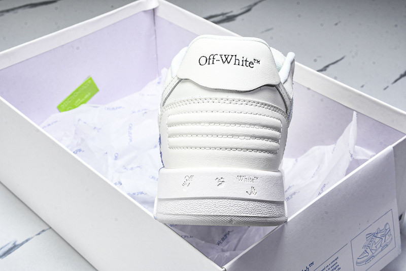 Off-White c/o Virgil Abloh