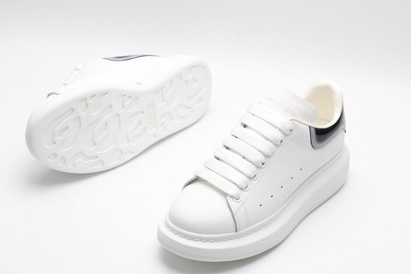 ALEXANDER MCQUEEN SNEAKER