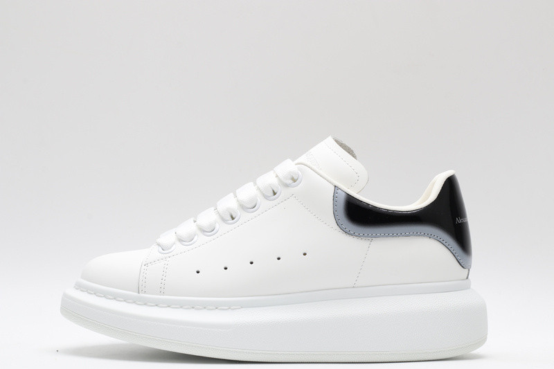 ALEXANDER MCQUEEN SNEAKER