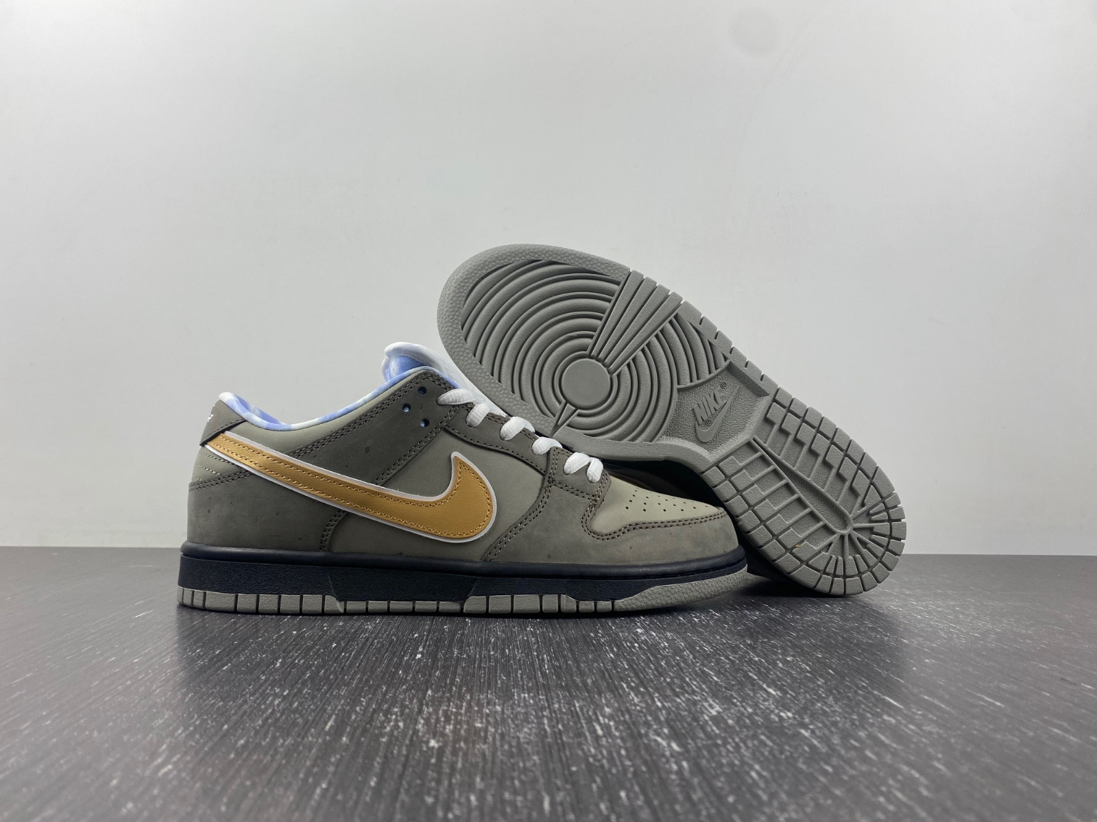 Nike Dunk Low " Grey Lobster" BV1310-105