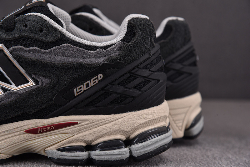 New Balance 1906D Protection Pack Black M1906DD