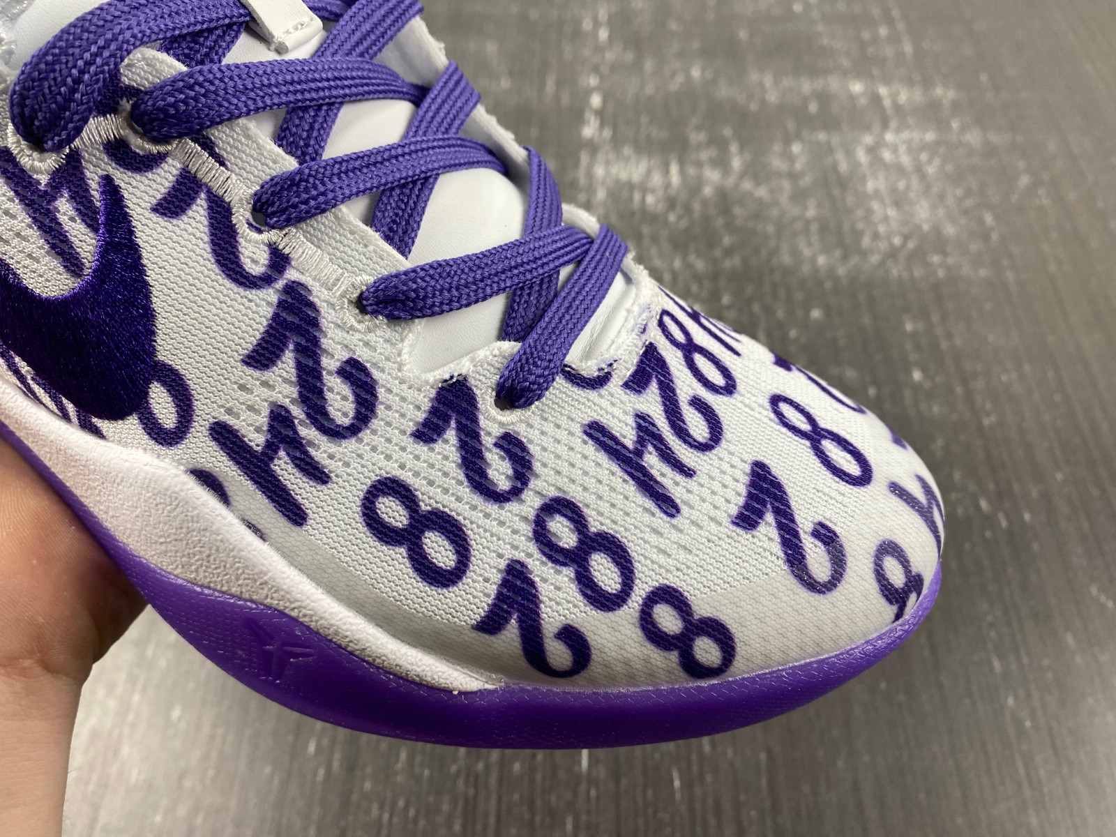 Nike Kobe 8 Protro "White/Court Purple" FQ3549-100