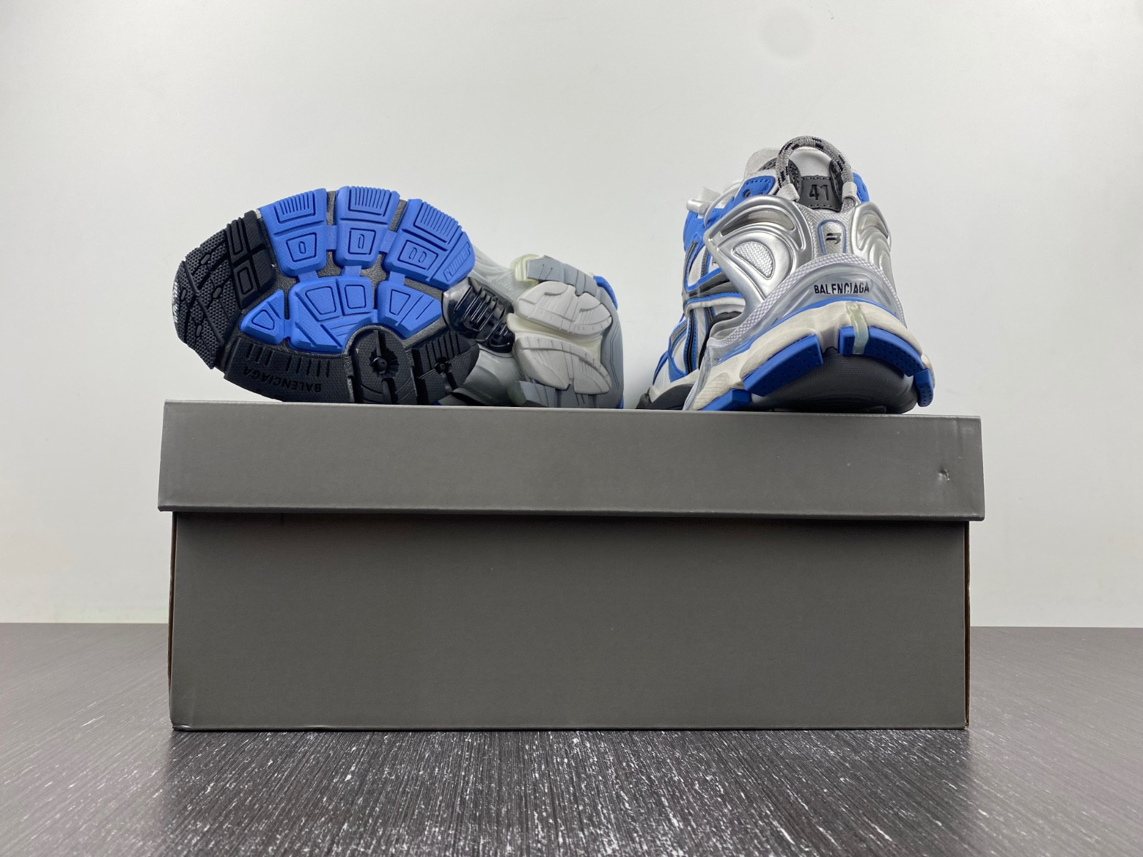 Ba*len*cia*ga runner 772767 w3rny 4912