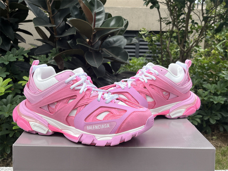 Ba*len*cia*ga track trainer 