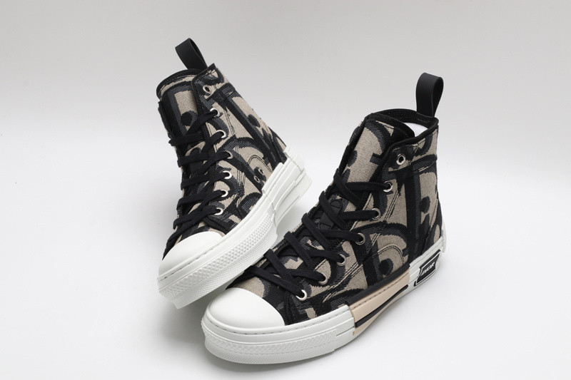 D B23 HIGH-TOP SNEAKERS
