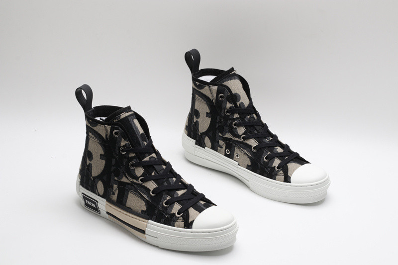 D B23 HIGH-TOP SNEAKERS
