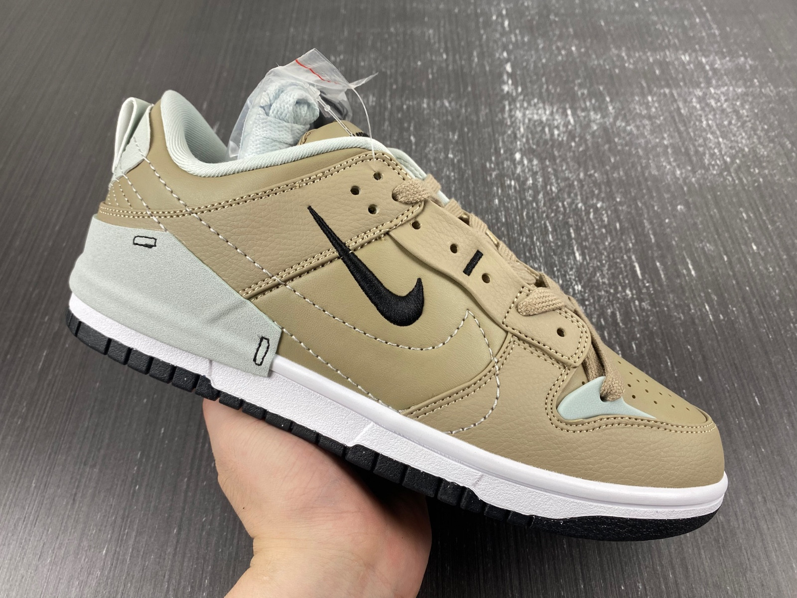Nike WMNS Dunk Low Disrupt 2 Tan DV4024-200