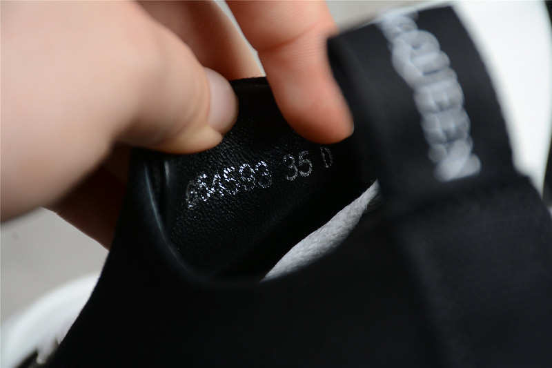 ALEXANDER MCQUEEN SNEAKER