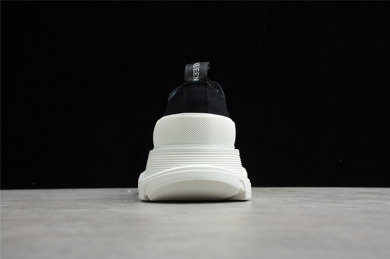 ALEXANDER MCQUEEN SNEAKER