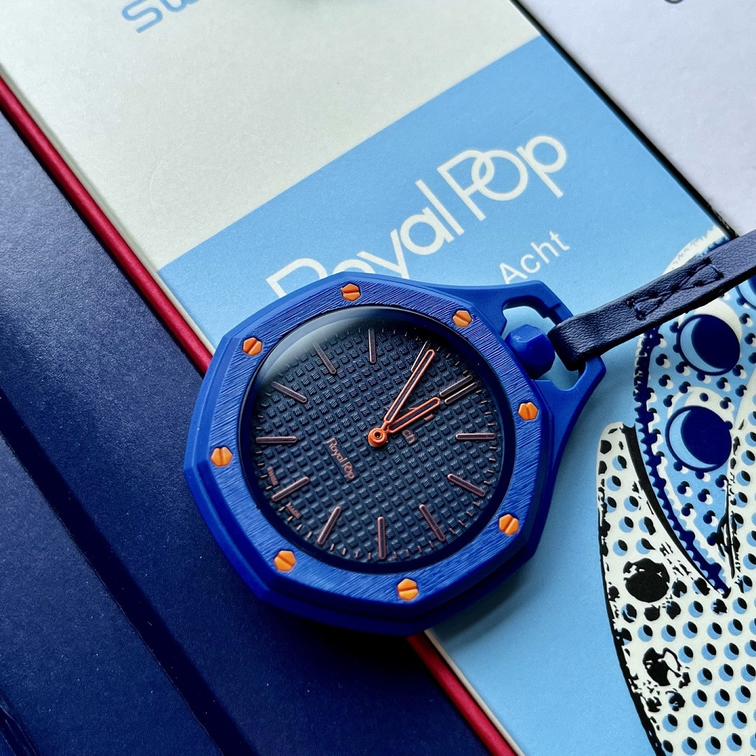 Swatch x Audemars P1g*et Royal Pop