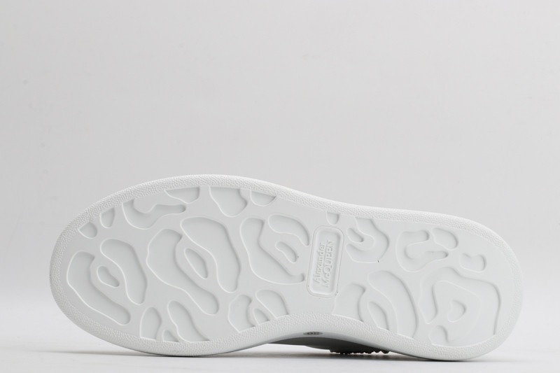 ALEXANDER MCQUEEN SNEAKER