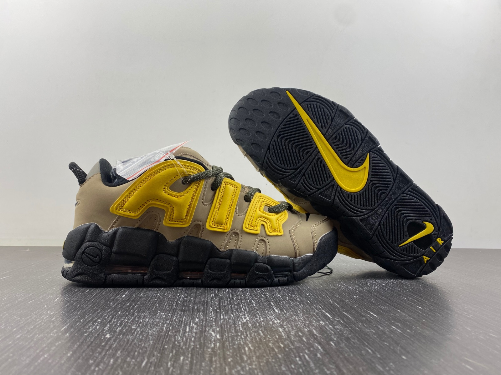 Nike Air More Uptempo Low AMBUSH Vivid Sulfur Limestone FB1299-200
