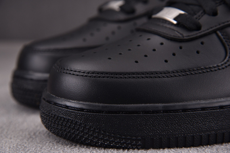 Nike Air Force 1 Low 07 Triple Black Men
