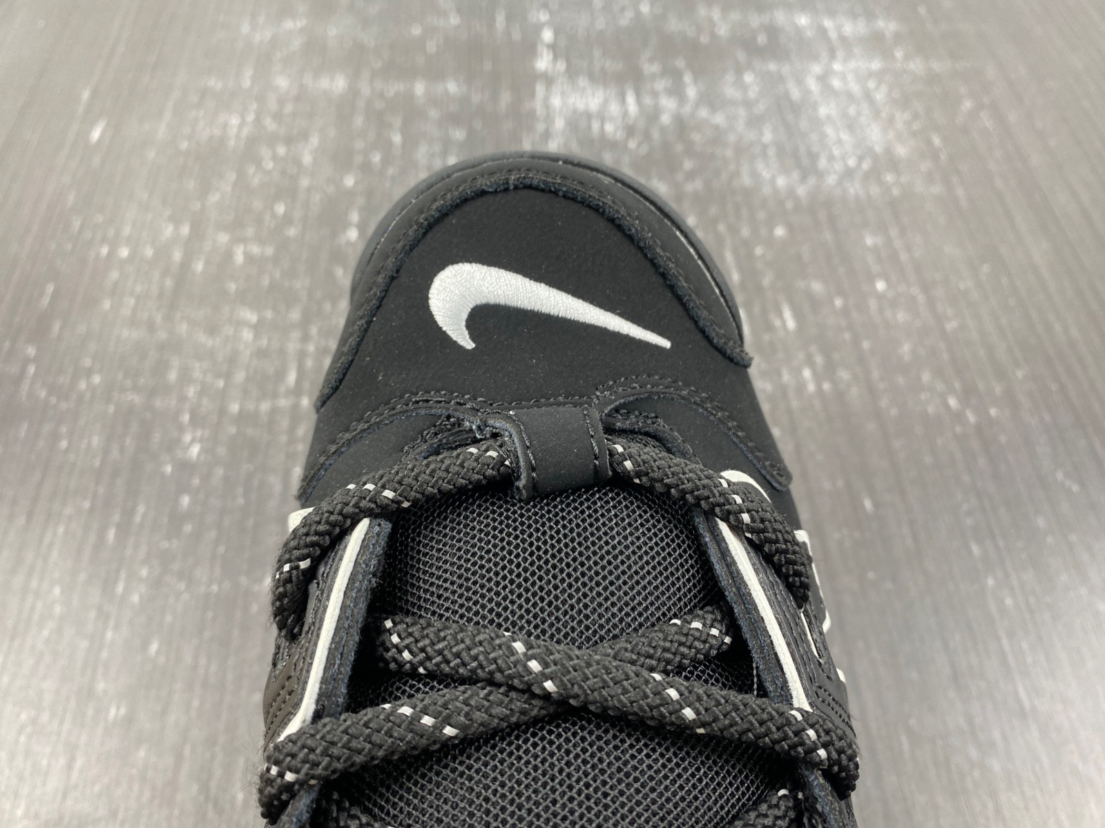 AMBUSH x Nike Air More Uptempo Low “Black/White” FB1299-001