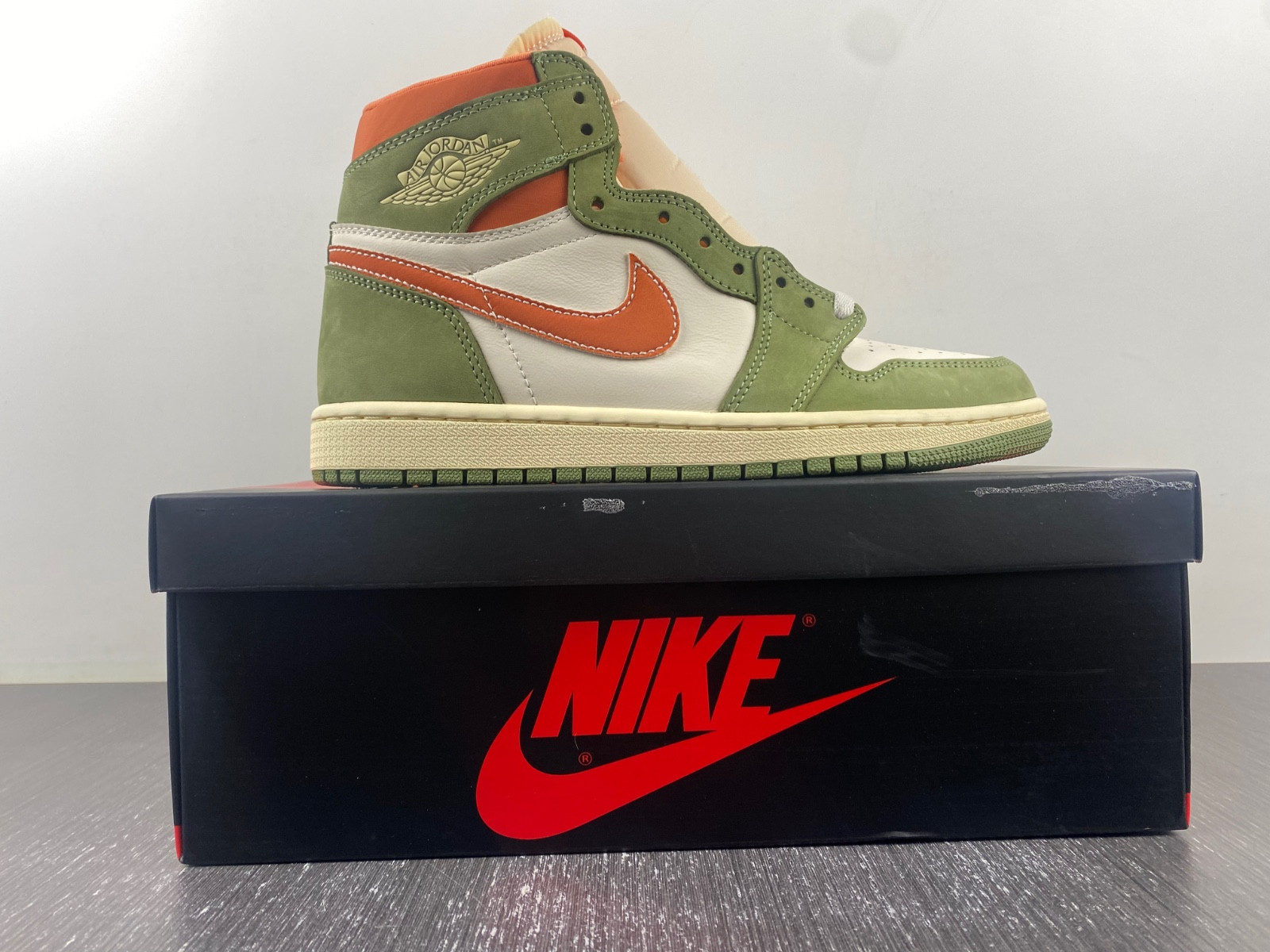 Air Jordan 1 High OG Celadon FB9934-300