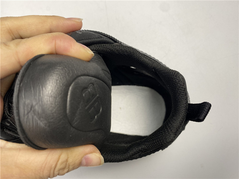 Ba*len*cia*ga drive sneaker 624344-w2fn1-1000