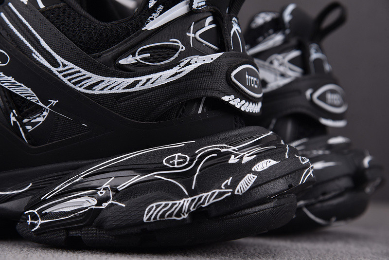 Ba*len*cia*ga track 542023 w3sr2 2315