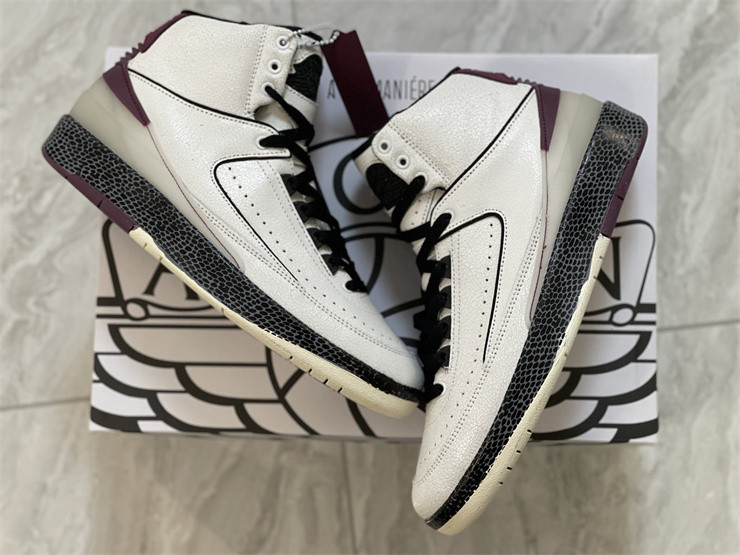 A MA MANIERE X AIR JORDAN 2 DO7216-100