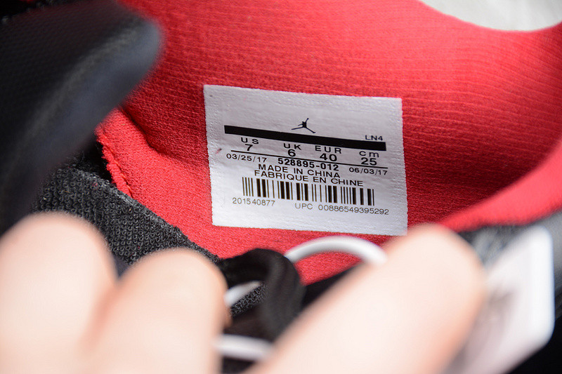 Jordan 11 Retro Low Bred 528895-012